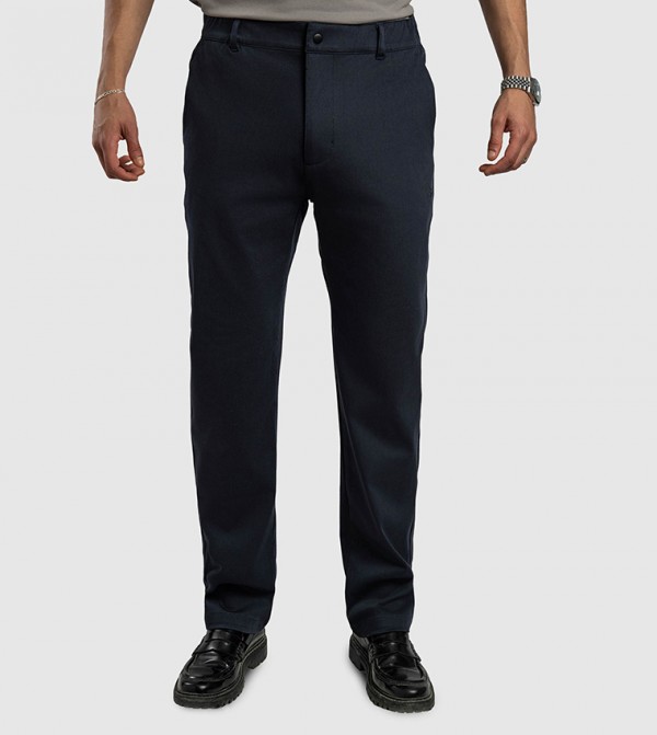 ROZ Solid Straight Fit Pants