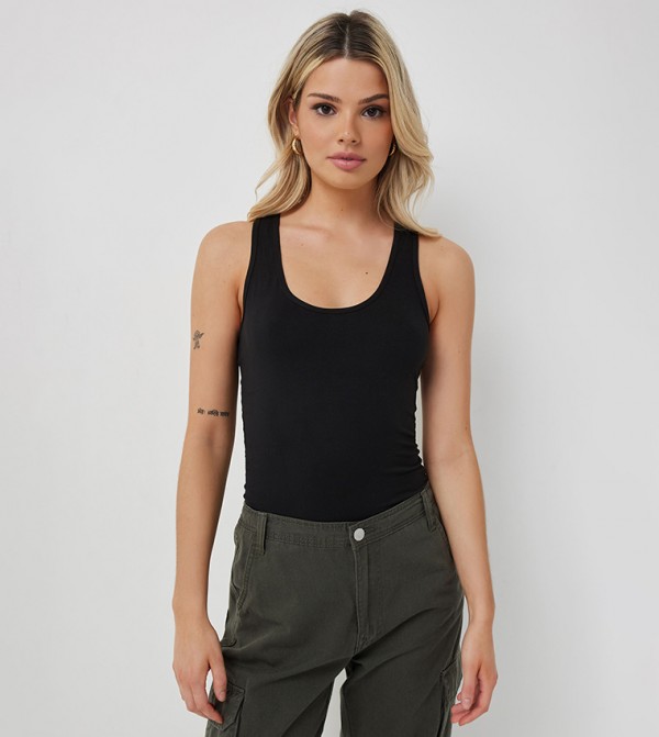 Solid Scoop Neck Tank Top