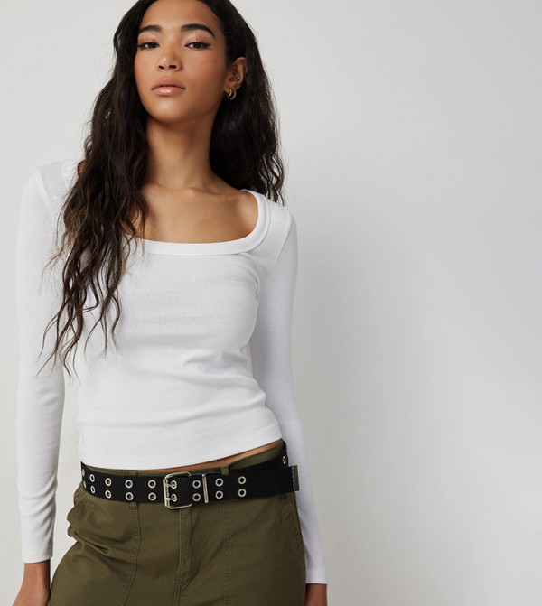 Ribbed Scoop Neck Long Sleeves Top