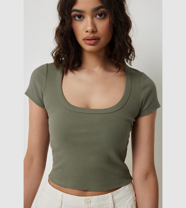 Ribbed Scoop Neck Crop Top