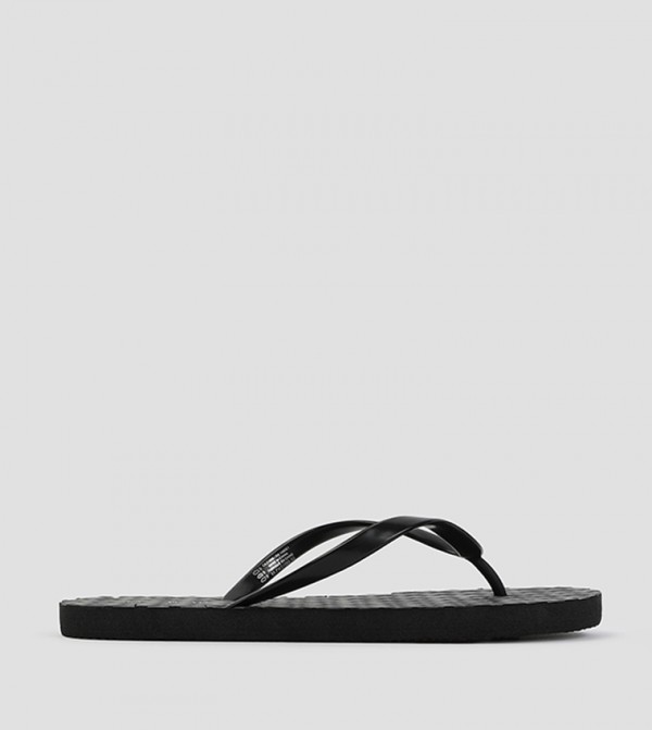 Basket Weave Effect Flip-Flops