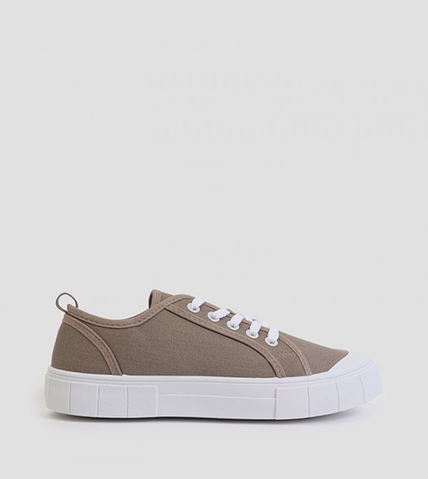 Lace-Up Low Top Sneakers