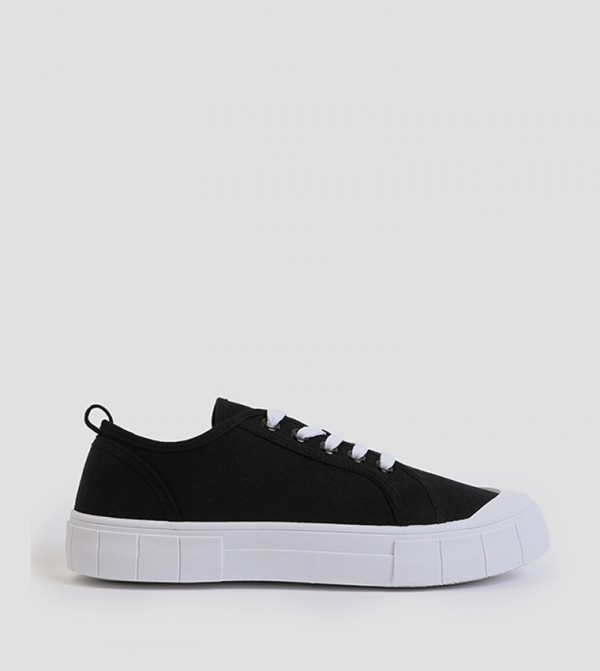 Lace-Up Low Top Sneakers