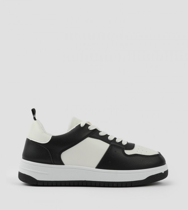 Color Block Lace Up Basketball Sneakers