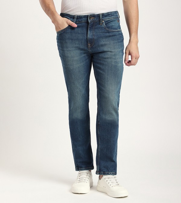 بنطلون جينز ضيق مغسول 