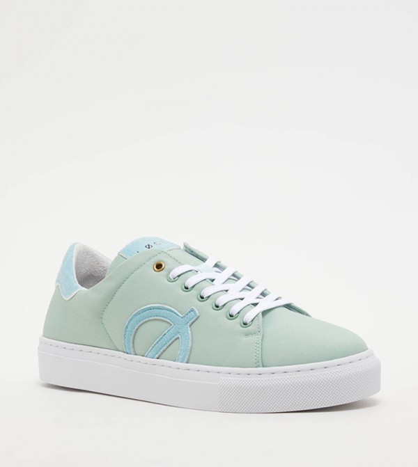 Buy LOCI NINE Lace Up Sneakers In Green | 6thStreet Kuwait