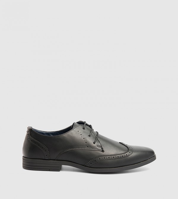 CLIVE Solid Lace-Up Shoes