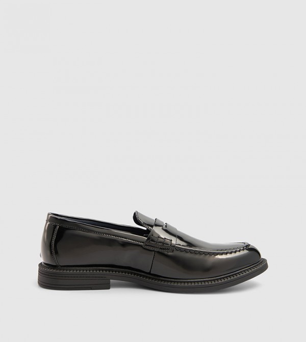 CHANCERY Shiny PU Slip-On Shoes