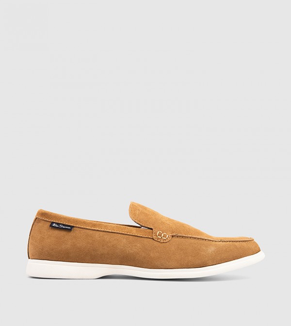 AMARILLO Solid Suede Loafers