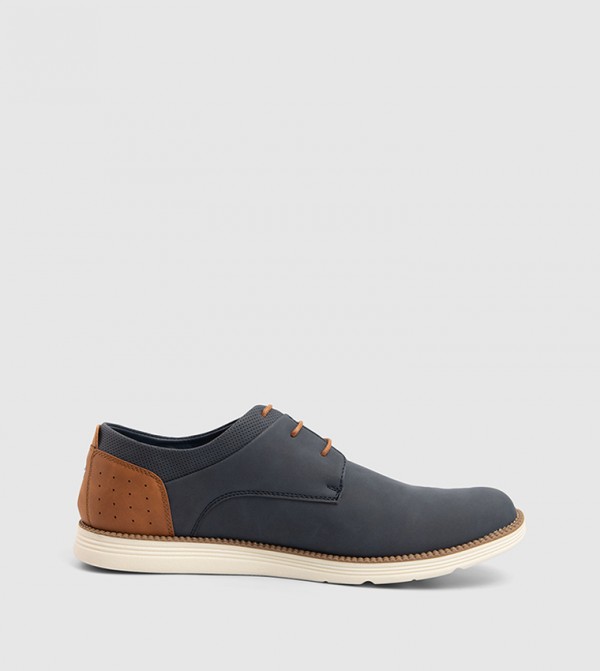 HAVANA Solid Lace-Up Shoes