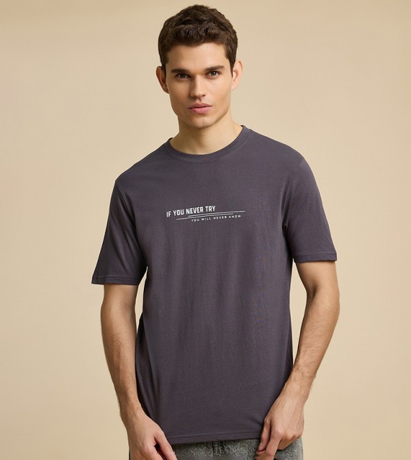 Typography Print T-Shirt with Crew Neck and Short Sleeves