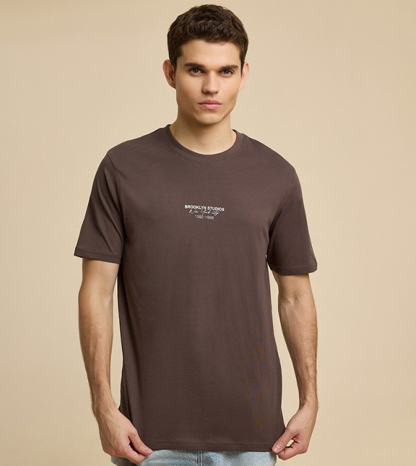 Typography Print T-Shirt with Crew Neck and Short Sleeves