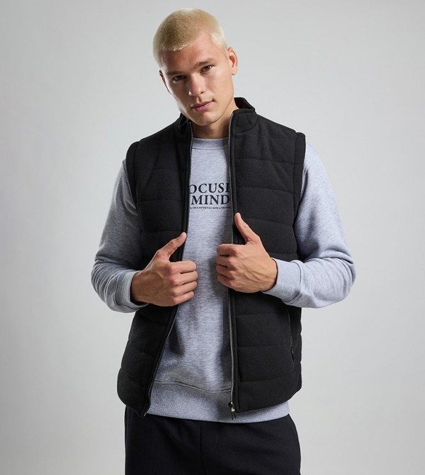 Quilted Gilet with Zipper Closure
