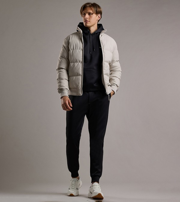 جوغر محبوك برباط على الخصر