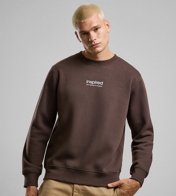 Typography Print Sweatshirt with Crew Neck and Long Sleeves