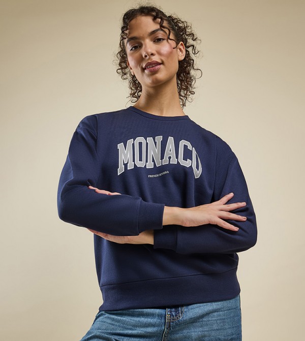 Typography Print Sweatshirt with Crew Neck and Long Sleeves