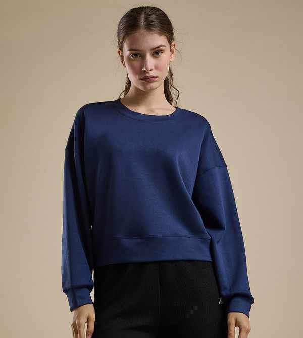 Solid Sweatshirt with Crew Neck and Long Sleeves