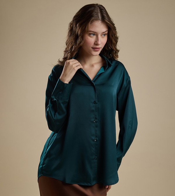 Solid Shirt with Classic Collar and Long Sleeves