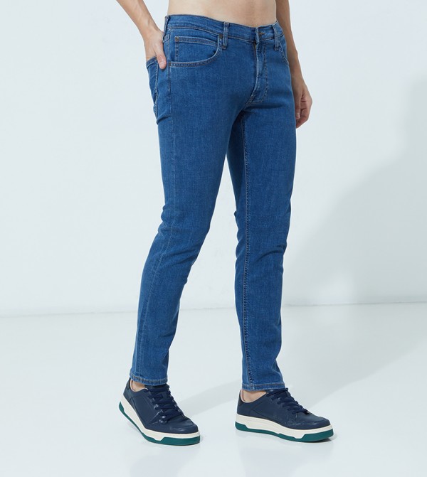 Buy Levi's 541 Athletic Taper Jeanss In Blue | 6thStreet Kuwait