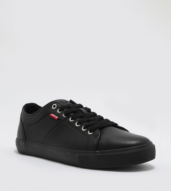 Buy Calvin Klein Chunky Sole Sneaker Black In Black | 6thStreet Saudi Arabia