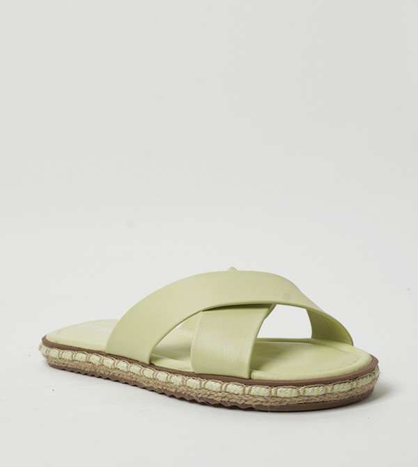 MELANY Criss-Cross Strap Flat Sandals