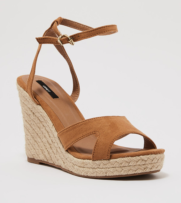 Amelia Sandals Brown And White Cowhide