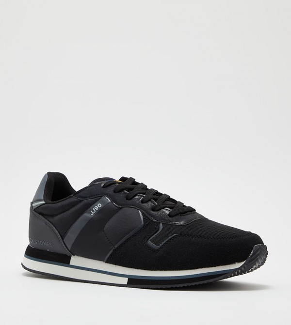 Buy Adidas Originals ZX 2K Boost 2.0 Sneaker In Black | 6thStreet Saudi  Arabia