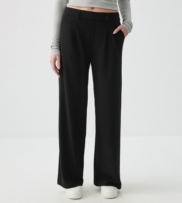 Solid Mid Rise Wide Leg Trousers