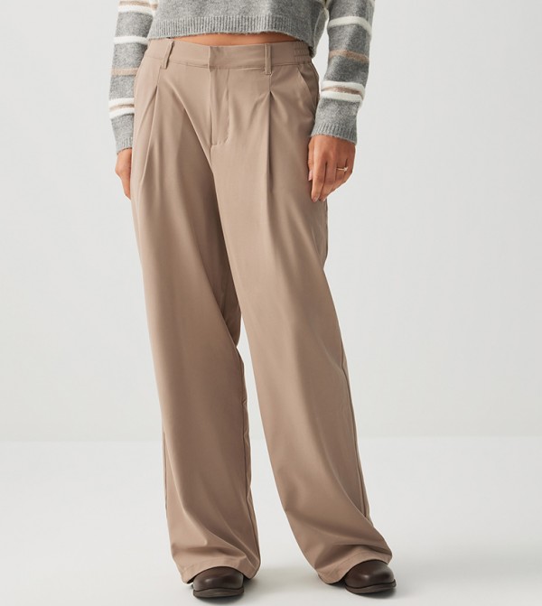 Solid Pleated Wide Leg Trousers