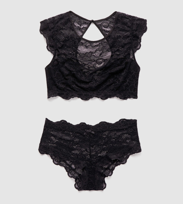 Luxe Rode Lace Bikini Set