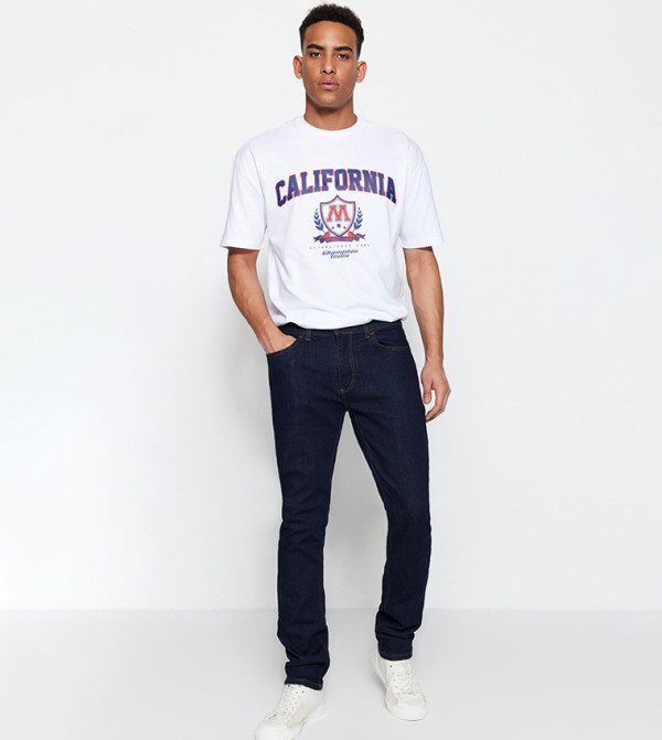 Buy Trendyol Skinny Fit Mid Rise Jeans In NAVY BLUE 6thStreet Saudi