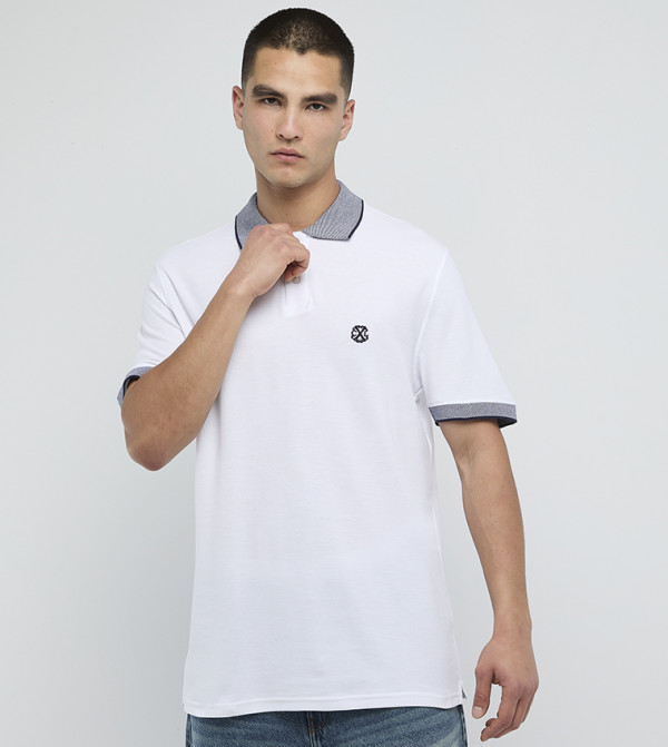 Contrast Detail Short Sleeves Polo T-Shirt