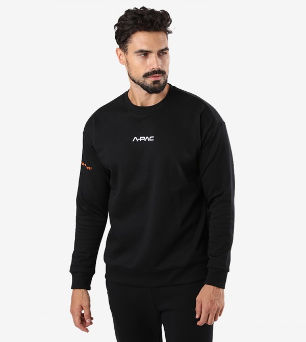 Crew Neck Long Sleeve Sweatshirt - Black