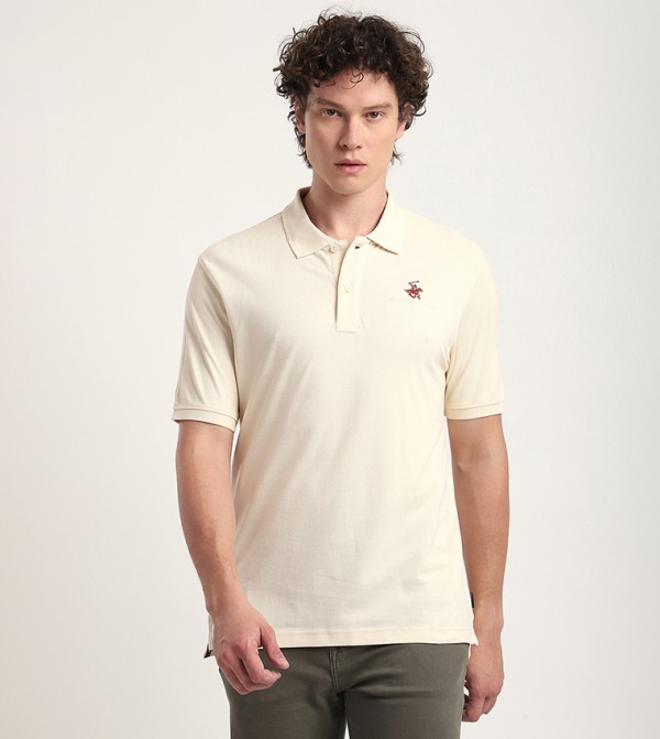 تيشيرت بولو بشعار مطرز وكم قصير