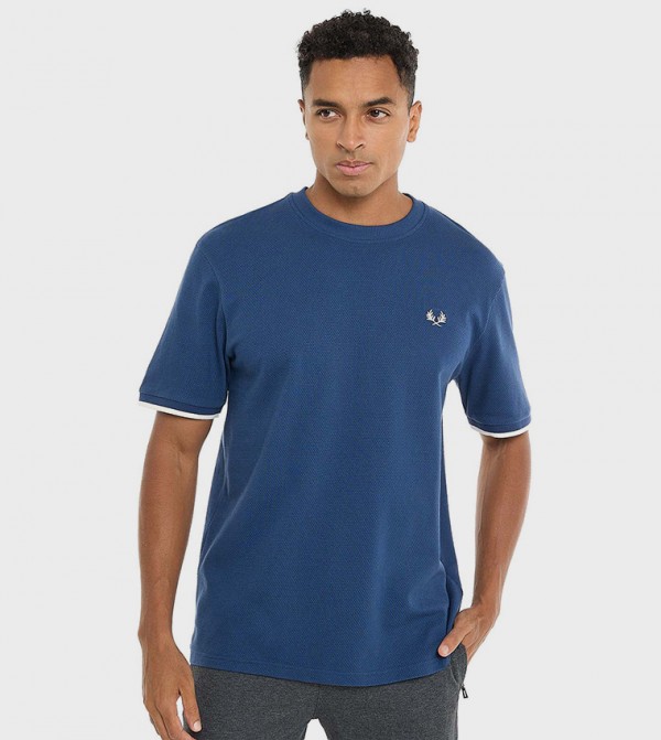 Contrast Trim T-Shirt with Crew Neck and Short Sleeves