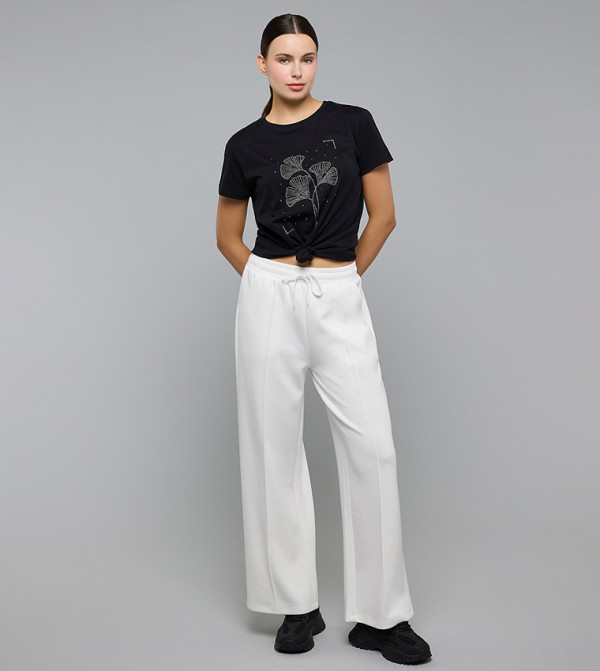 بنطلون رياضة سادة برباط على الخصر 