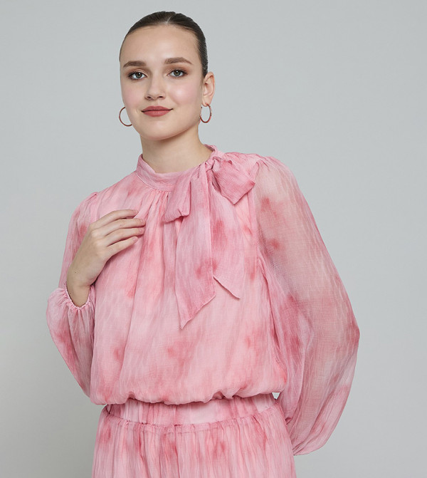 Printed Shirt with Tie-Up Neck and Puff Sleeves