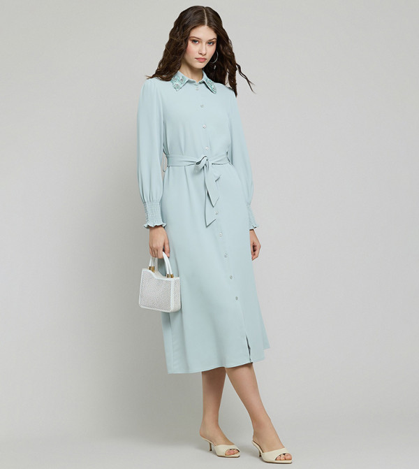 فستان قميص كم باف بقبة مطرزة 