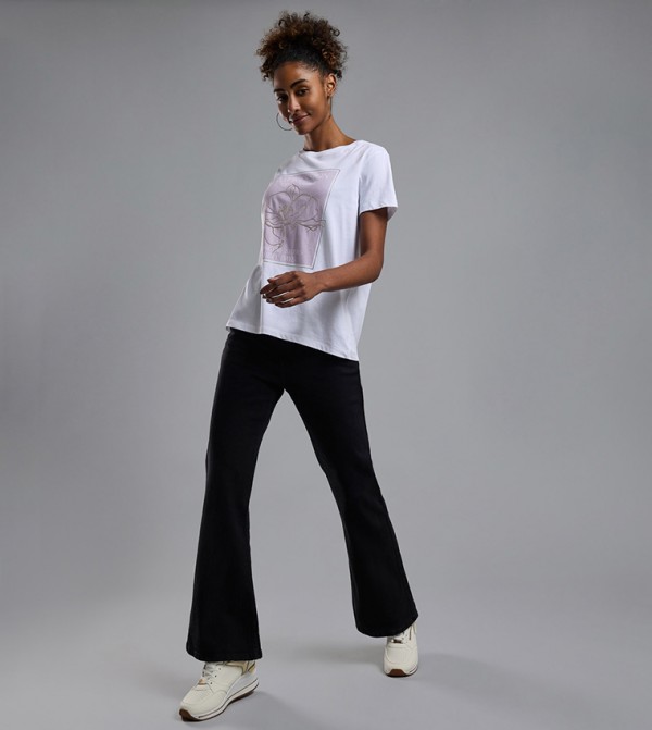 بنطال جينز بزر 