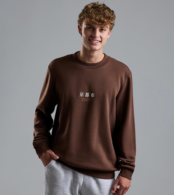 Embroidered Sweatshirt with Crew Neck and Long Sleeves
