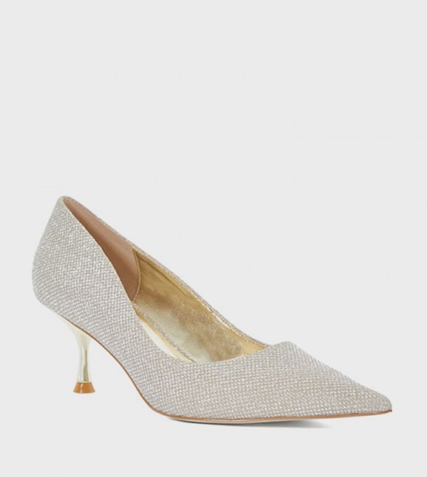 ABSOLUTELY Pointed Toe Pumps