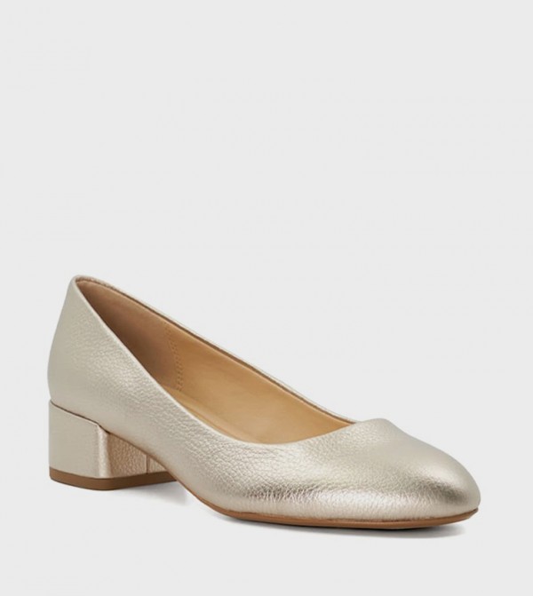 BRACKET Block Heel Pumps