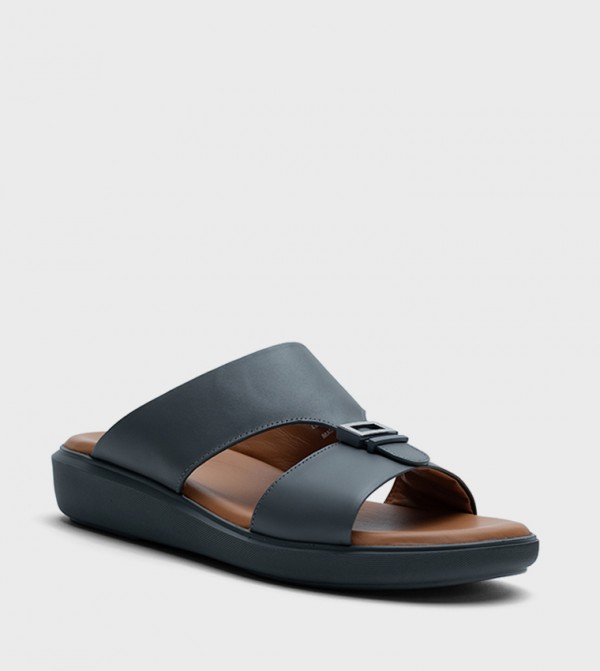 HANDRIX Metal Detail Arabic Sandals