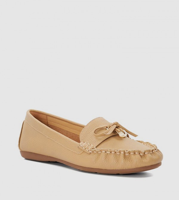 GROVERS Charm Detail Slip-On Loafers
