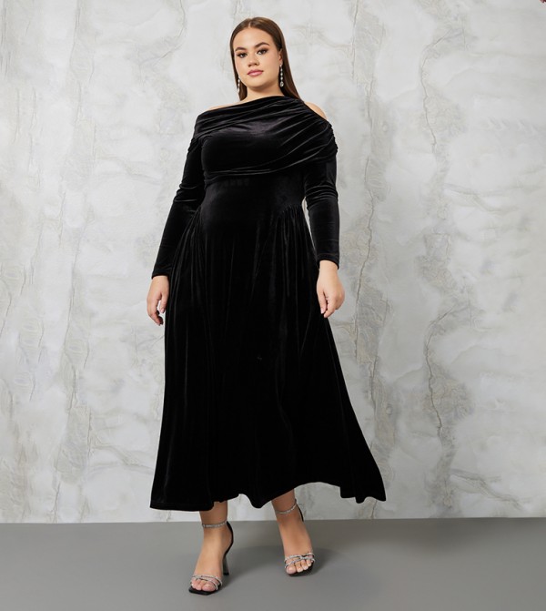 Plus Asymmetric Neck Gathered Velvet Midaxi Dress