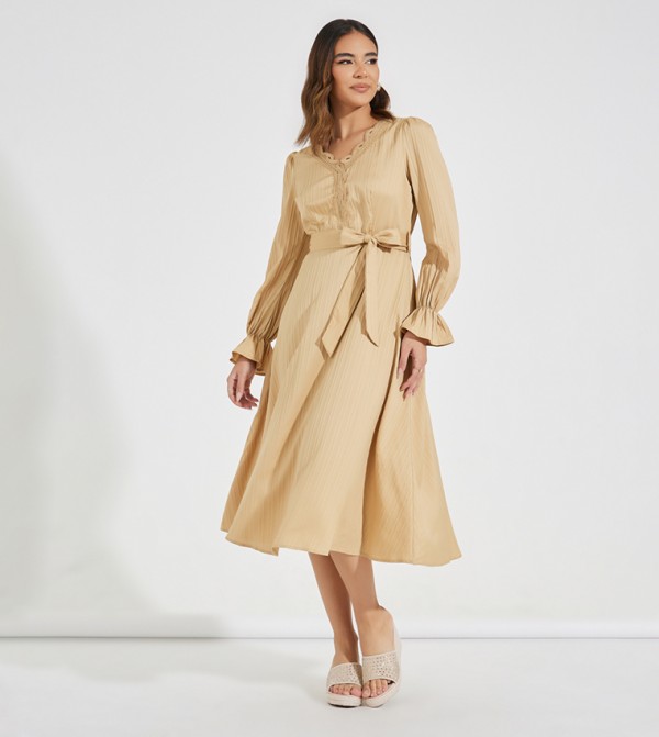 Lace Trim Textured A-Line Midi Dress