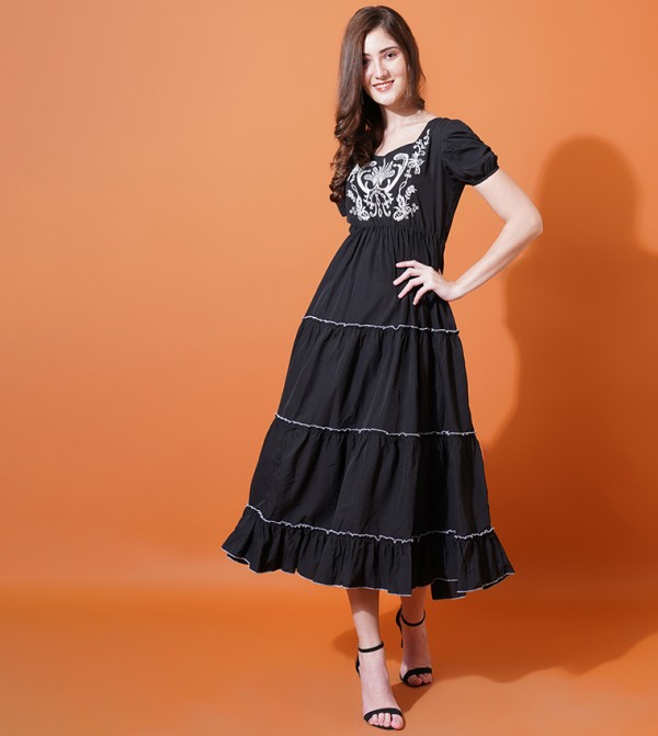 Embroidered Puff Sleeves Tiered Midi Dress