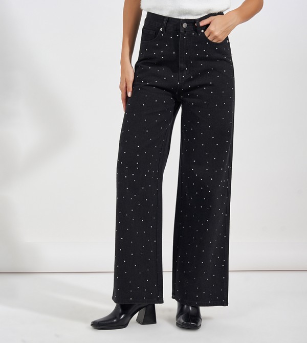 Embellished High Rise Straight Fit Jeans