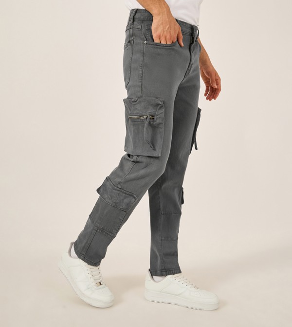 Mid Rise Overdyed Twill Cargo Straight Fit Jeans