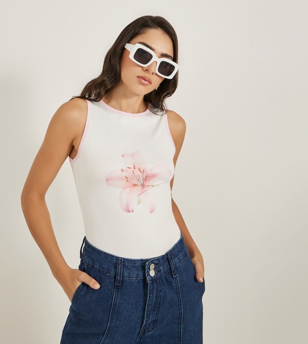 Floral Printed Crew Neck Contrast Piping Sleeveless Tank Top
